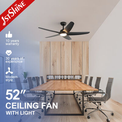 Buon prezzo Ventilatore di soffitto a LED nero con luce dimmabile 5 lame di plastica telecomando In linea
